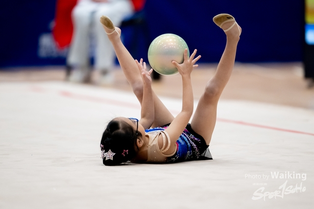 2024-11-30 RG-Ball-0593