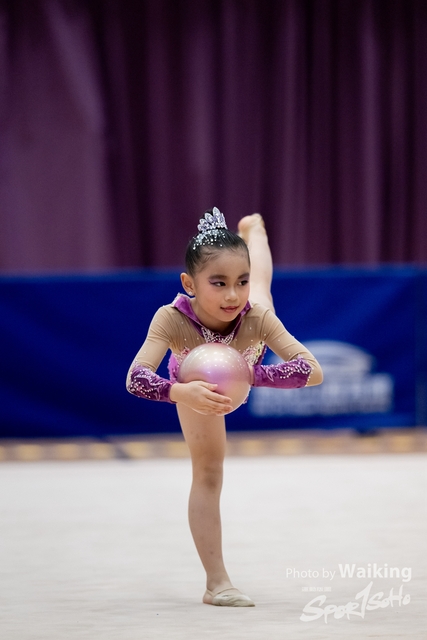 2024-11-30 RG-Ball-0626