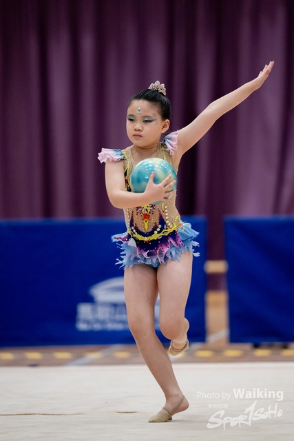2024-11-30 RG-Ball-0638