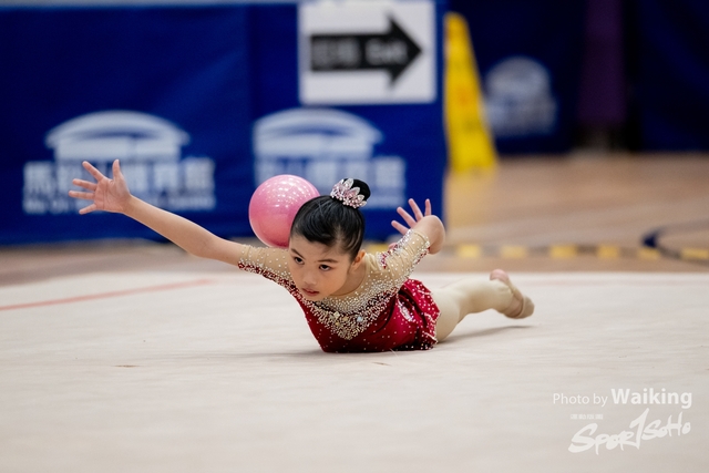 2024-11-30 RG-Ball-0693