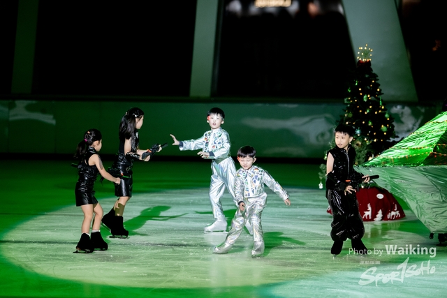 2024-12-24 Xmas Dance on Ice -0037