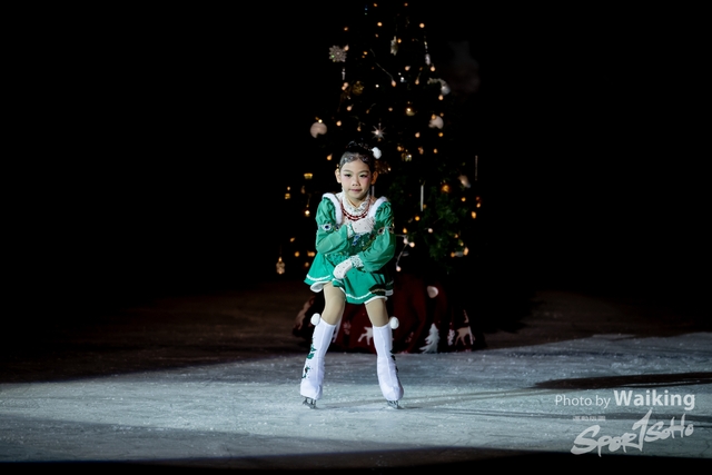 2024-12-24 Xmas Dance on Ice -0111