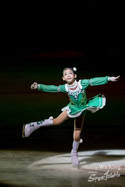 2024-12-24 Xmas Dance on Ice -0115