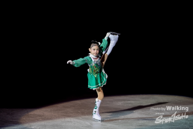 2024-12-24 Xmas Dance on Ice -0117