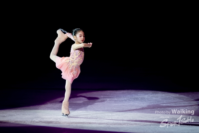 2024-12-24 Xmas Dance on Ice -0135