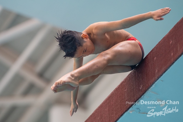 20241207 Diving A1 DA105605-2