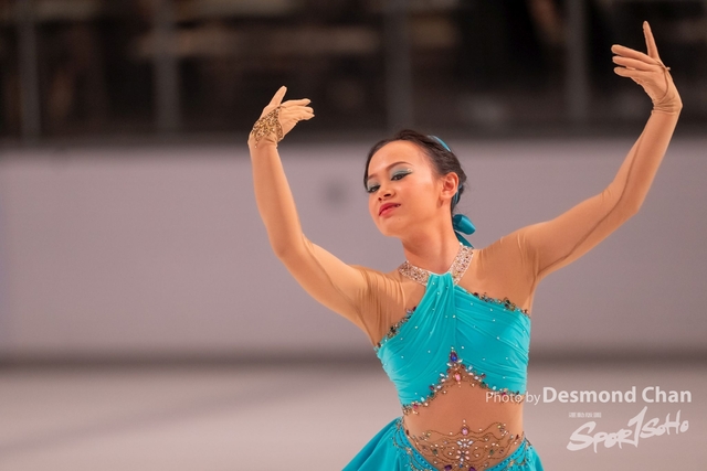20241116 Ice Skating A1 1 DA101495-2