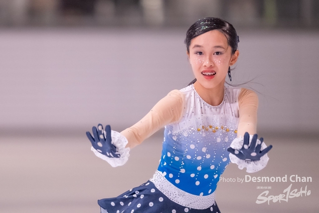 20241116 Ice Skating A1 1 DA101790-2