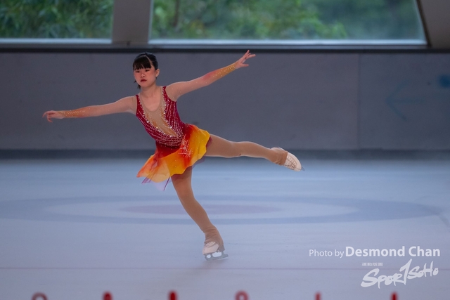 20241116 Ice Skating A1 1 DA109734-2