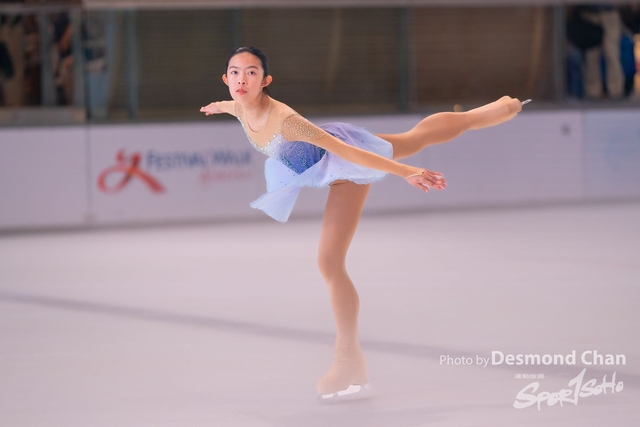 20241116 Ice Skating A9 1 _DA90162-2