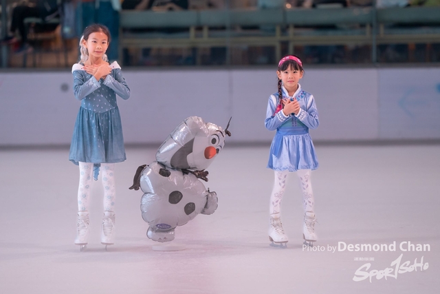 20241116 Ice Skating A9 1 _DA90731-2