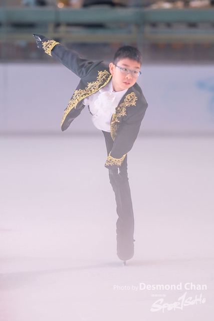 20241116 Ice Skating A9 1 _DA91048-2