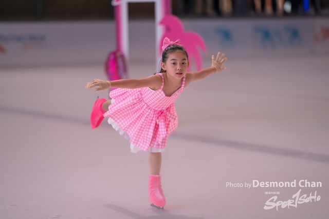 20241116 Ice Skating A9 1 _DA91217-2
