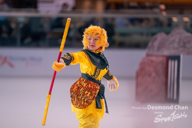 20241116 Ice Skating A9 1 _DA91280-2