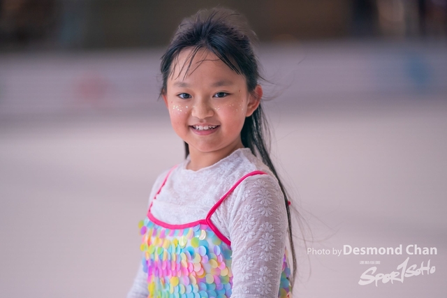 20241116 Ice Skating A9 1 _DA92038-2