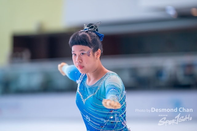 20241116 Ice Skating A9 1 _DA92097-2