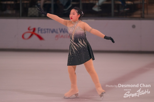 20241116 Ice Skating A9 1 _DA98662-2