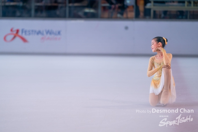 20241116 Ice Skating A9 1 _DA99728-2