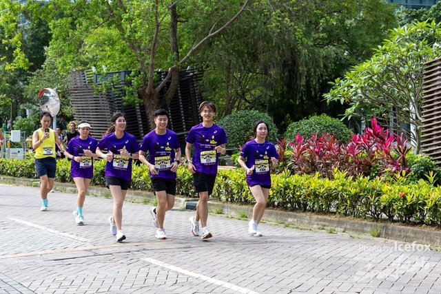 2505011_Kum_Run_8K-541