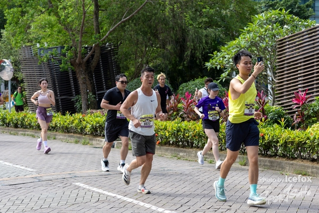 2505011_Kum_Run_8K-543