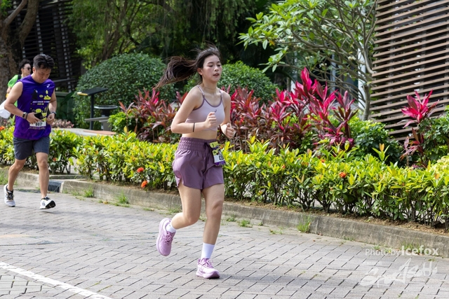 2505011_Kum_Run_8K-545