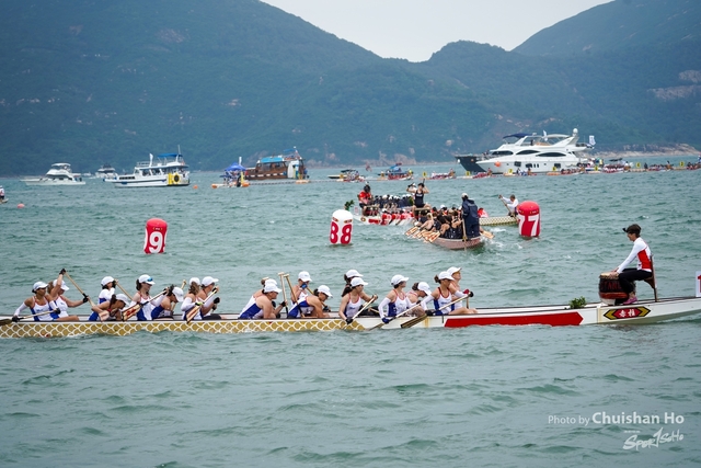 E5A53CCC-1436-40B6-99E8-D472E27FB738