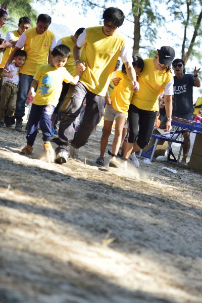 Enervon-C Happy Hiking 2014_00195s