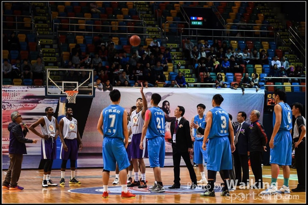 150201 Basketball - 0062