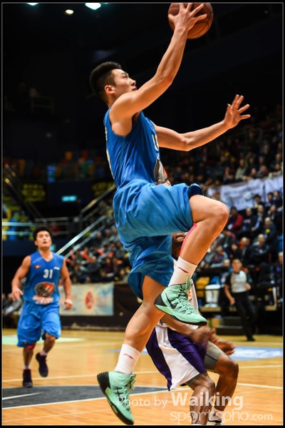 150201 Basketball - 0130