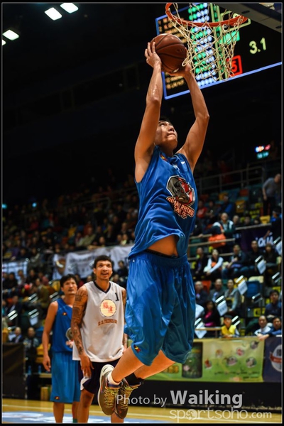 150201 Basketball - 0169
