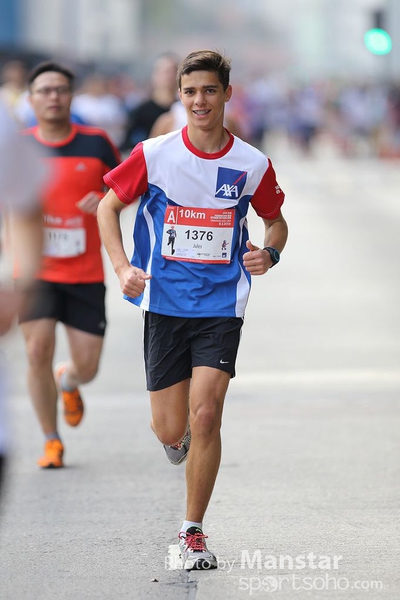 HKS_15-0323s