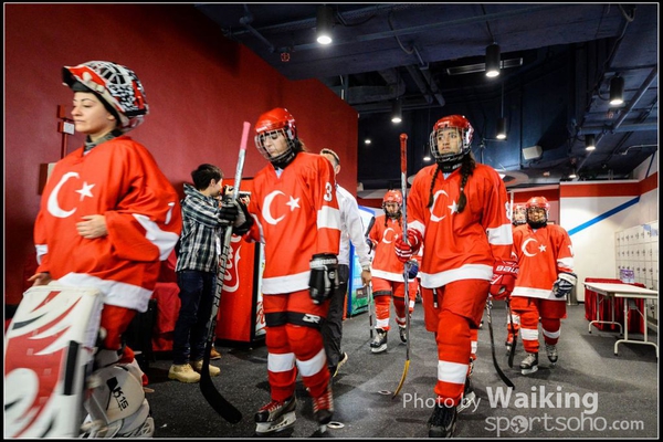150218 Ice Hockey - 0013