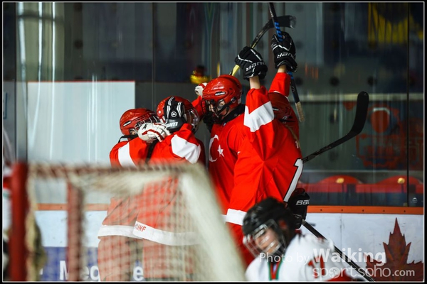 150218 Ice Hockey - 0019