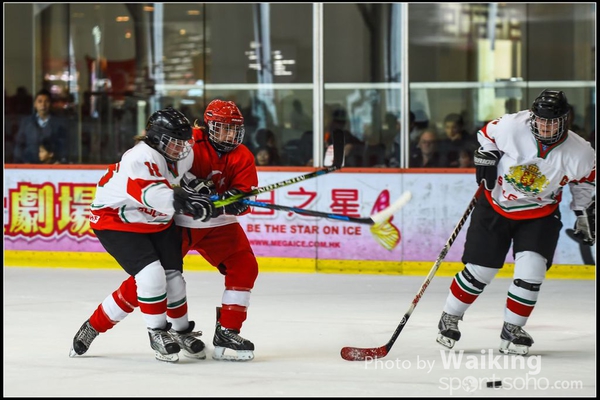 150218 Ice Hockey - 0049
