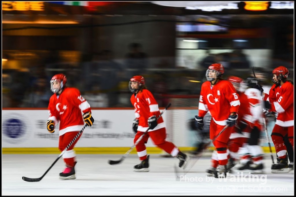 150218 Ice Hockey - 0066
