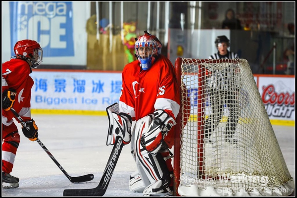 150218 Ice Hockey - 0074