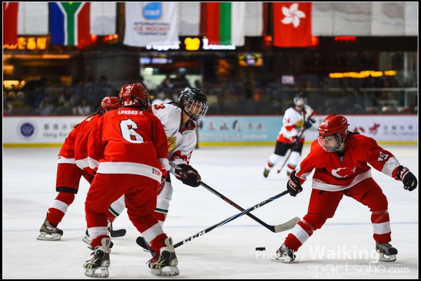 150218 Ice Hockey - 0077