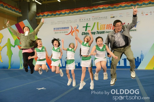 Cheering Team (9)