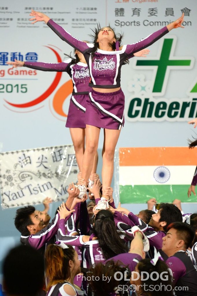 Cheering Team (51)
