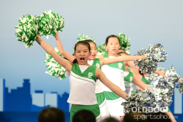 Cheering Team (66)