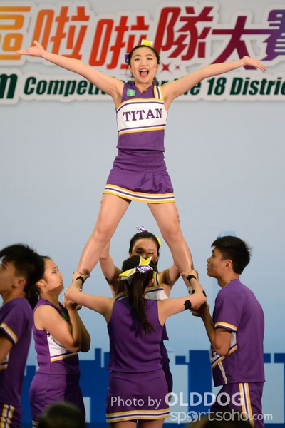 Cheering Team (105)