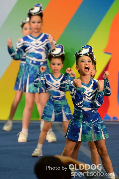 Cheering Team (113)