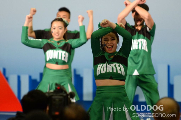 Cheering Team (129)