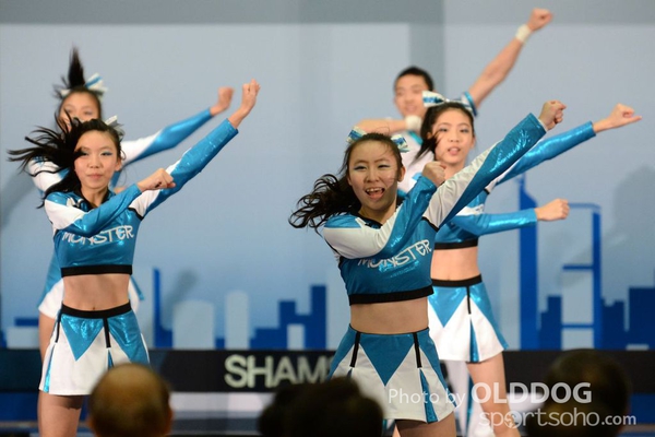Cheering Team (151)