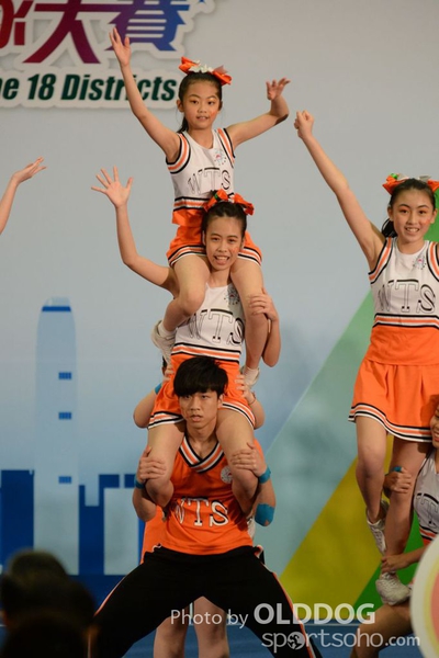 Cheering Team (199)