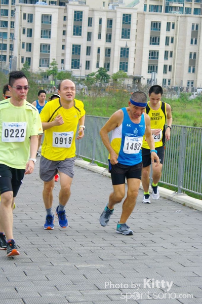 SG201071