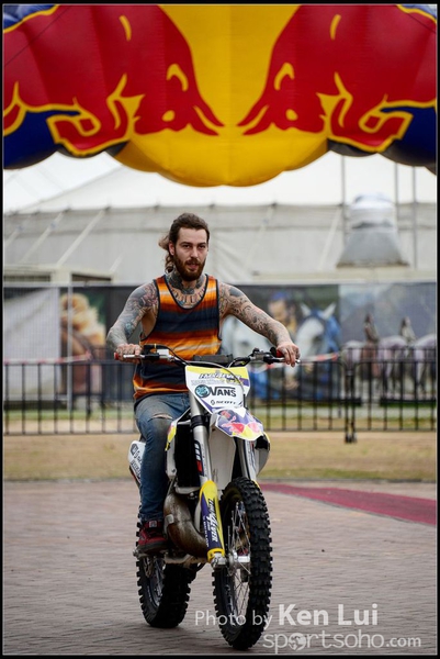 20150403Bull X 1008
