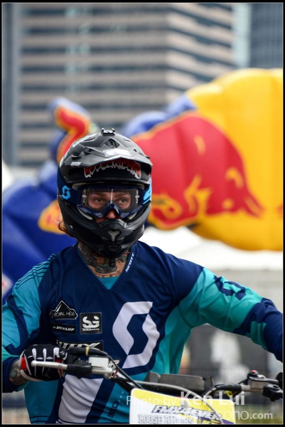 20150403Bull X 1035