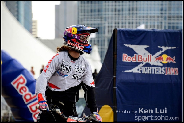 20150403Bull X 1052
