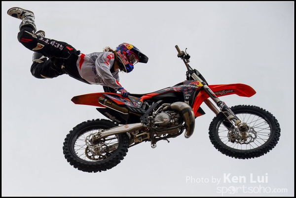 20150403Bull X 1071